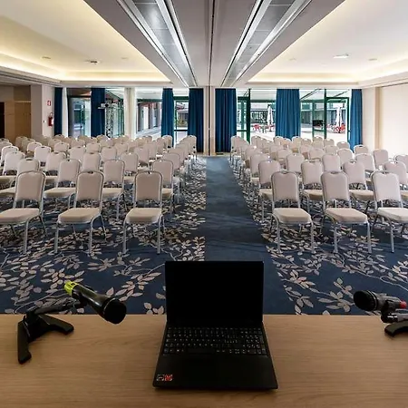 Hotel Doubletree By Hilton Milan Malpensa *