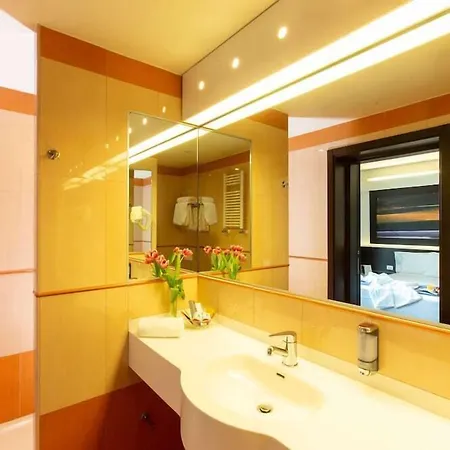 Doubletree By Hilton Milan Malpensa * Solbiate Olona
