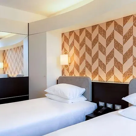 Hotel Doubletree By Hilton Milan Malpensa Solbiate Olona