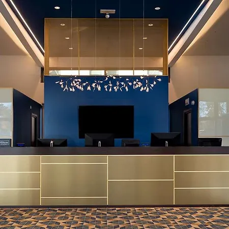 Doubletree By Hilton Milan Malpensa *