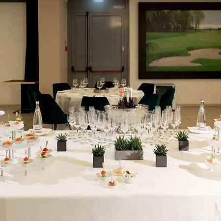 Doubletree By Hilton Milan Malpensa *